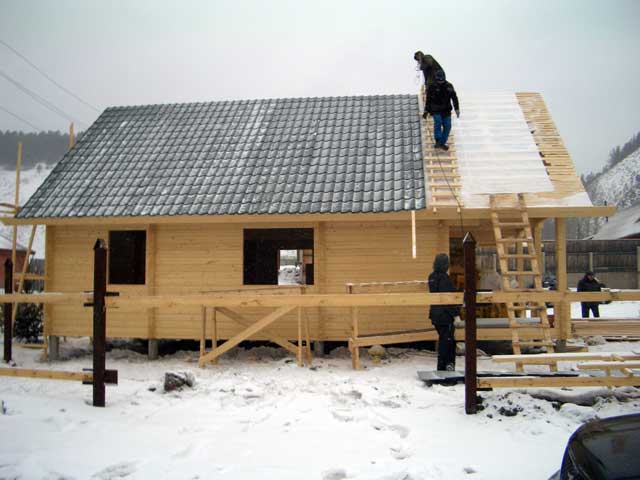 ремонт крыши зимой